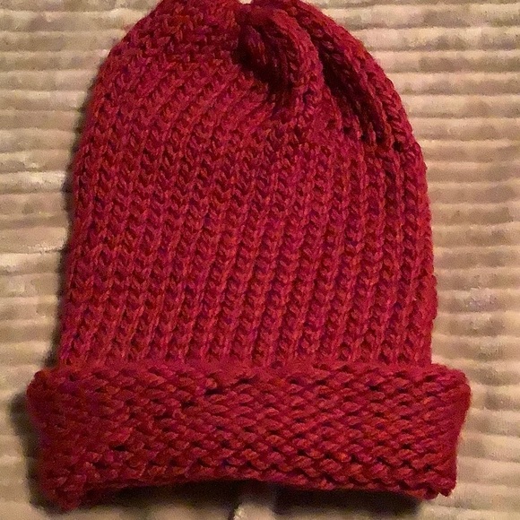 Xmas Winter 🥶  beanies **FINAL CLEARANCE** - Picture 7 of 7